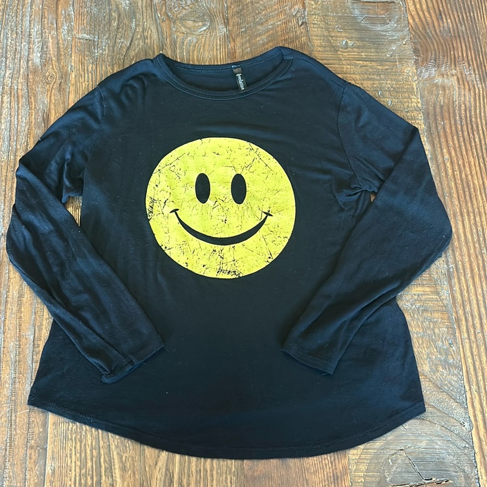 Revelation Smiley Long Sleeve T-Shirt.  Girl’s Size Small